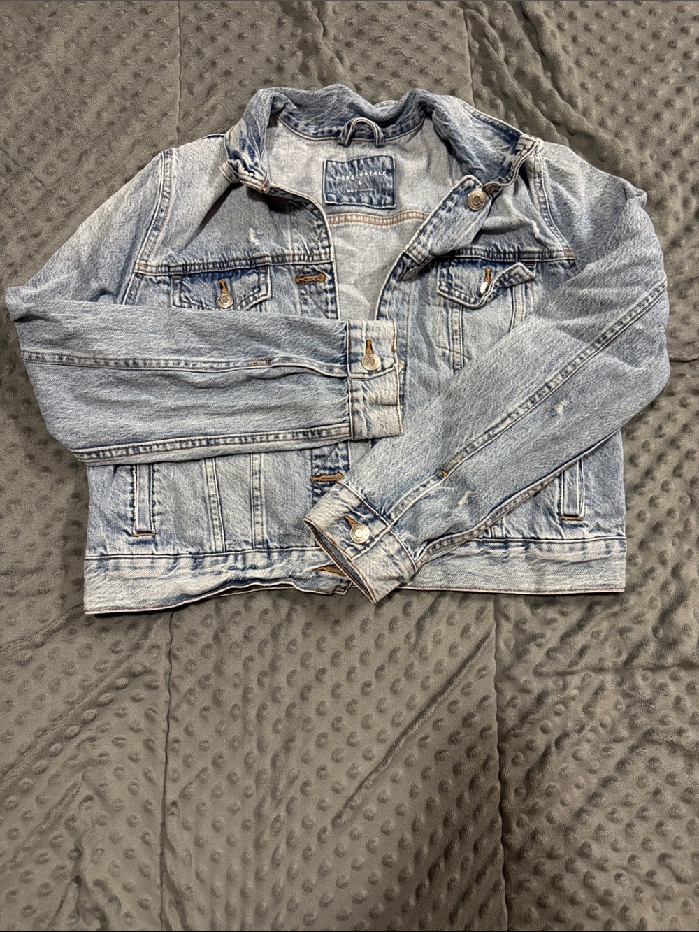 Aeropostale Light Wash Denim Jacket - Women's Jean Jacket